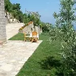 ベッド・アンド・ブレックファスト Villevieille ピアーノ・ディ・ソッレント