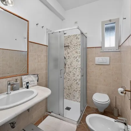 Bed & Breakfast Villevieille 4*